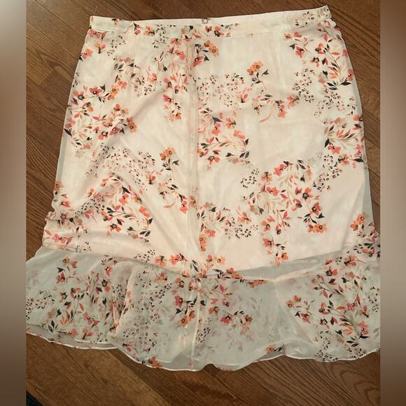 Calvin Klein 24W NWT Floral Skirt Zip - Picture 1 of 7
